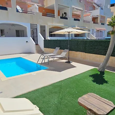 Homes Of Spain, Paraiso Playa, Fatu Hiva, Bajo A Con Piscina Privada En Jardin Privado, Primera Linea De Playa, Wifi