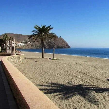 Homes Of Spain, Paraiso Playa, Fatu Hiva, Bajo A Con Piscina Privada En Jardin Privado, Primera Linea De Playa, Wifi *
